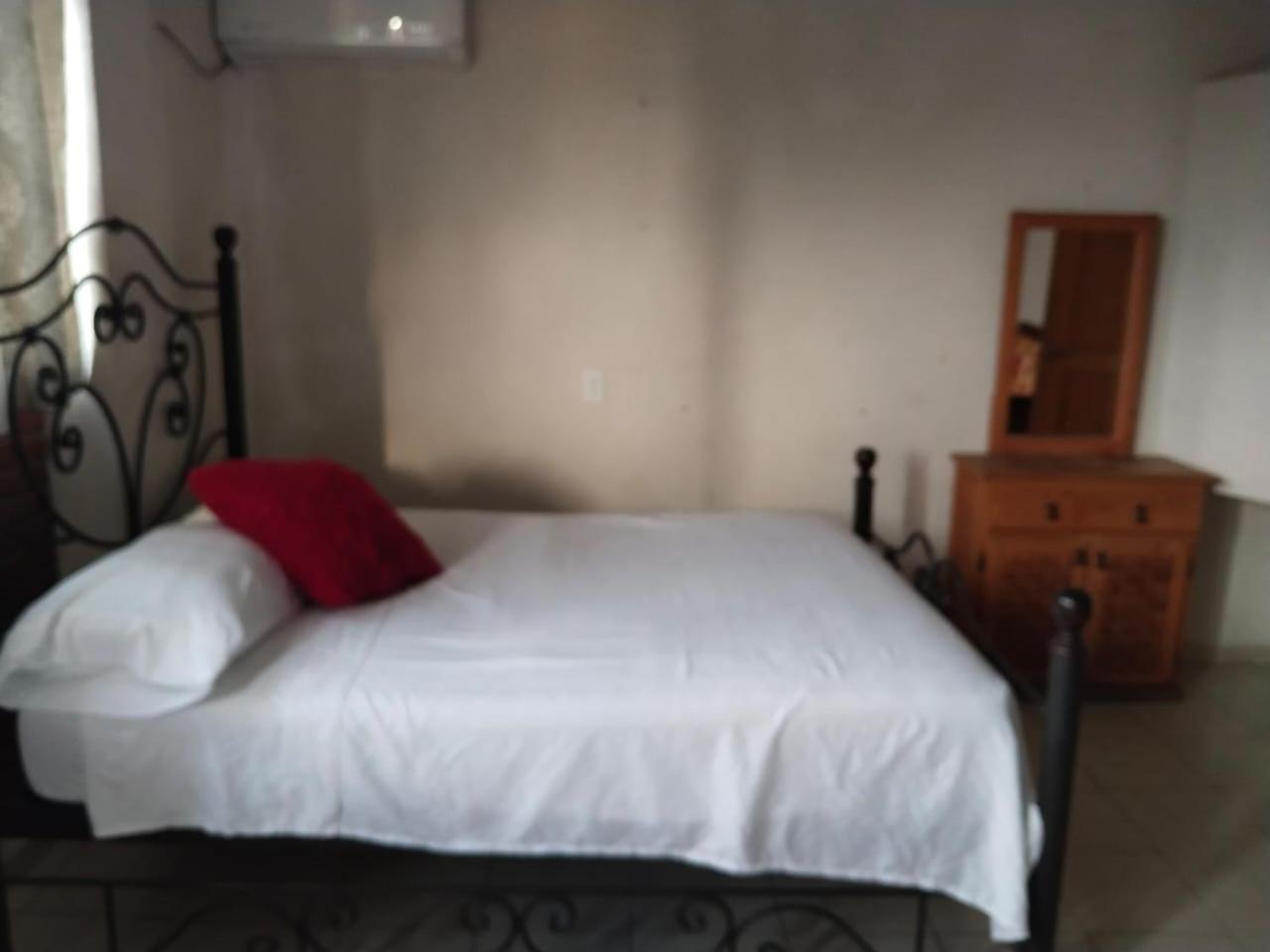 Hotel La Laguna Tequesquitengo Buitenkant foto